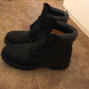 All black timberlands boots